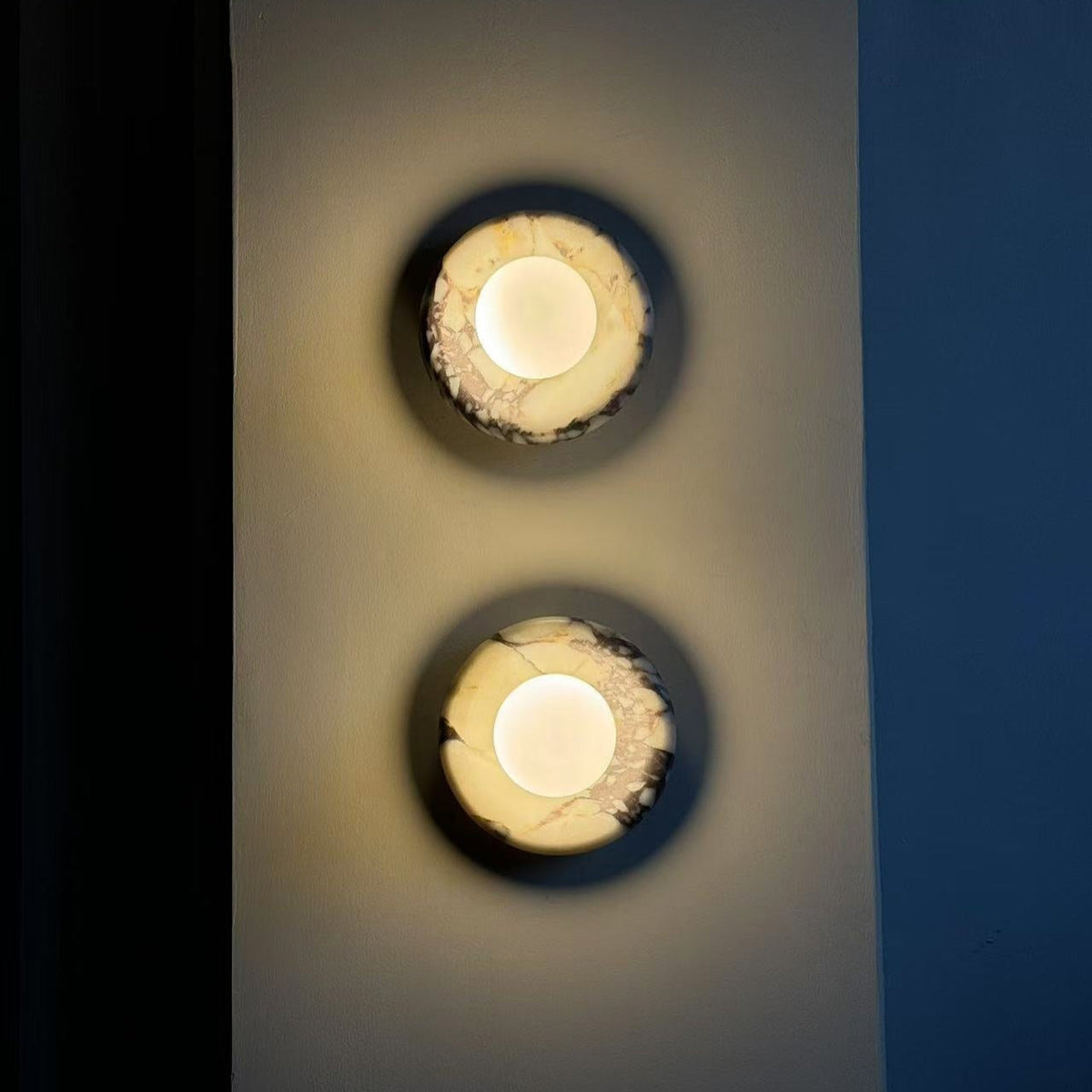Notivuru Marble Indoor Wall Sconce
