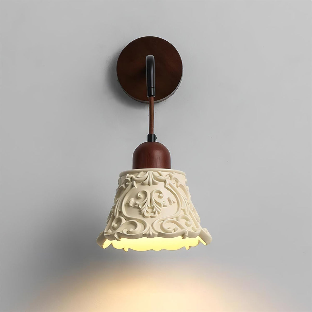 Avenalira Wall Lamp