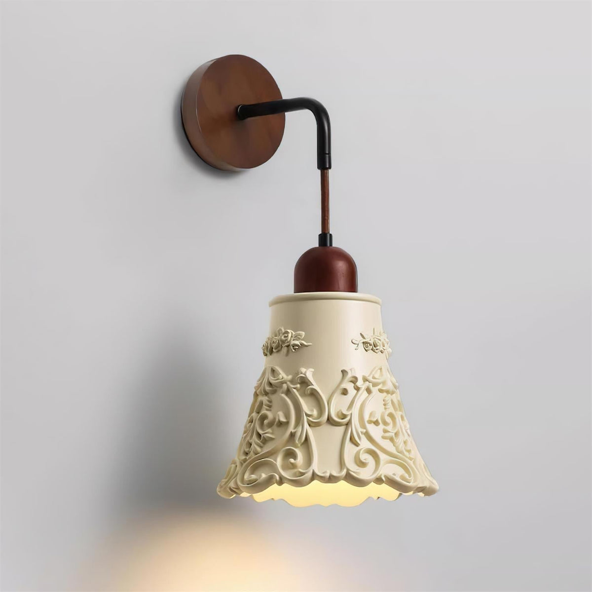 Avenalira Wall Lamp