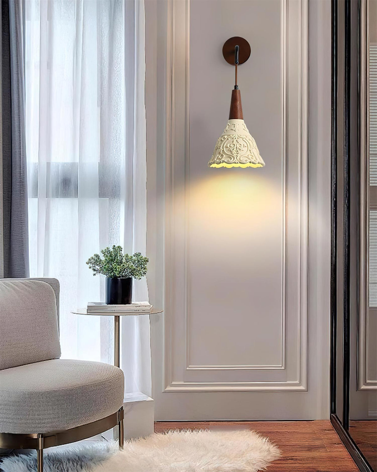Avenalira Wall Lamp