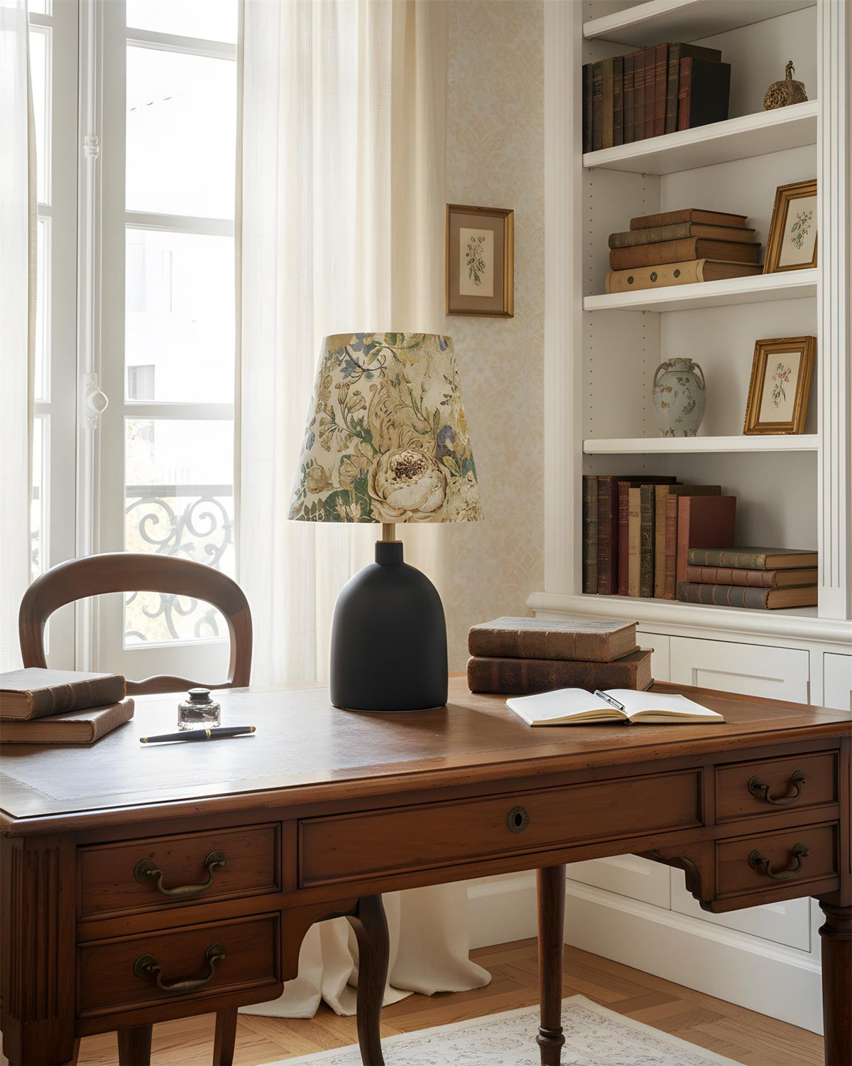 Mirenella Table Lamp