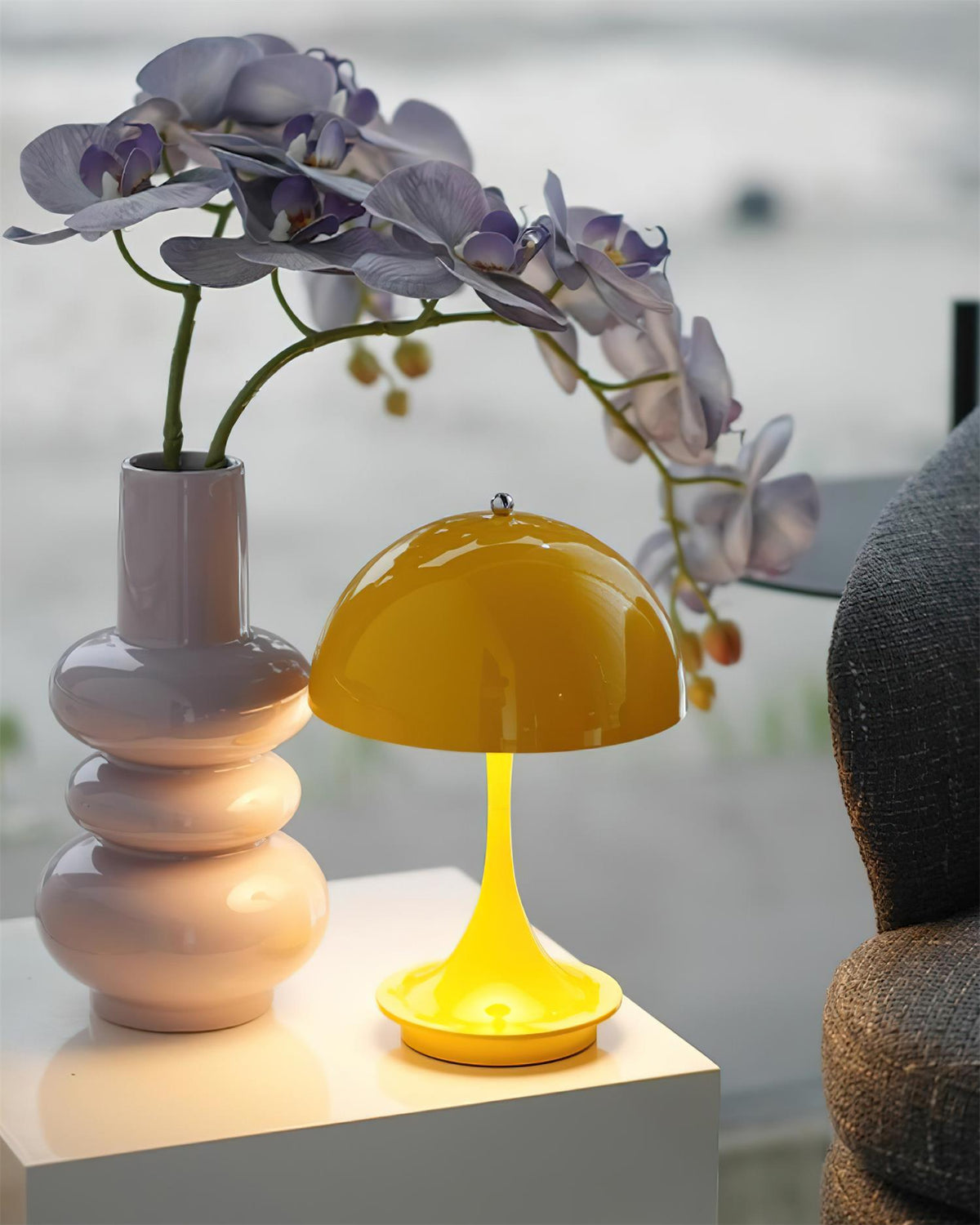 Renoraine Table Lamp