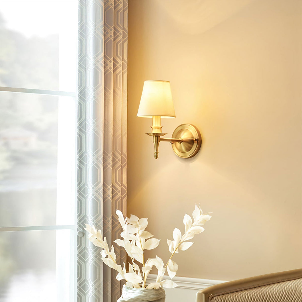 Viraeelle Wall Lamp