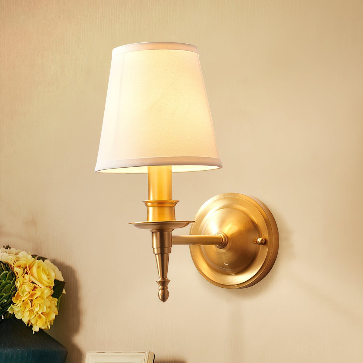 Viraeelle Wall Lamp