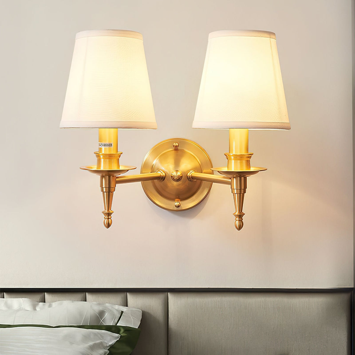 Viraeelle Wall Lamp
