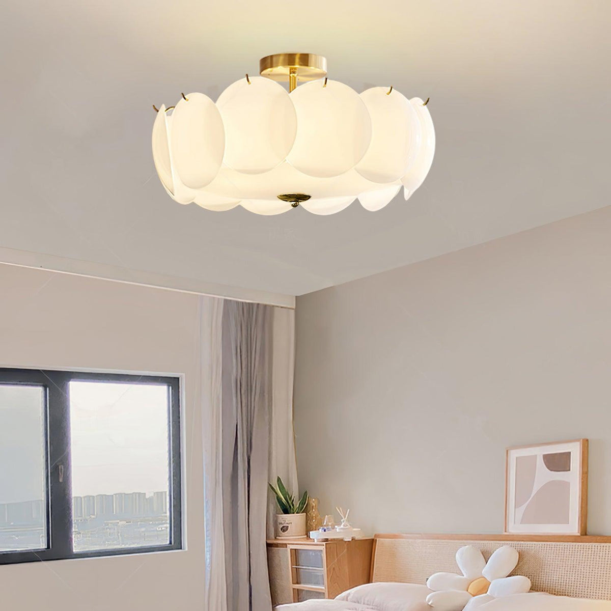 Vakegis Petal Shell Ceiling Light