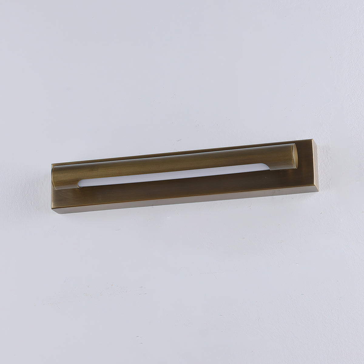 Reed Linear Brass Wall Sconce