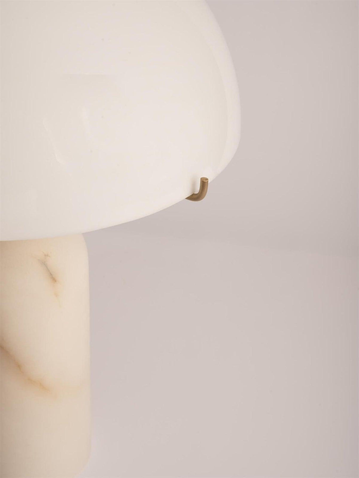 Tirixon Alabaster Table Lamp