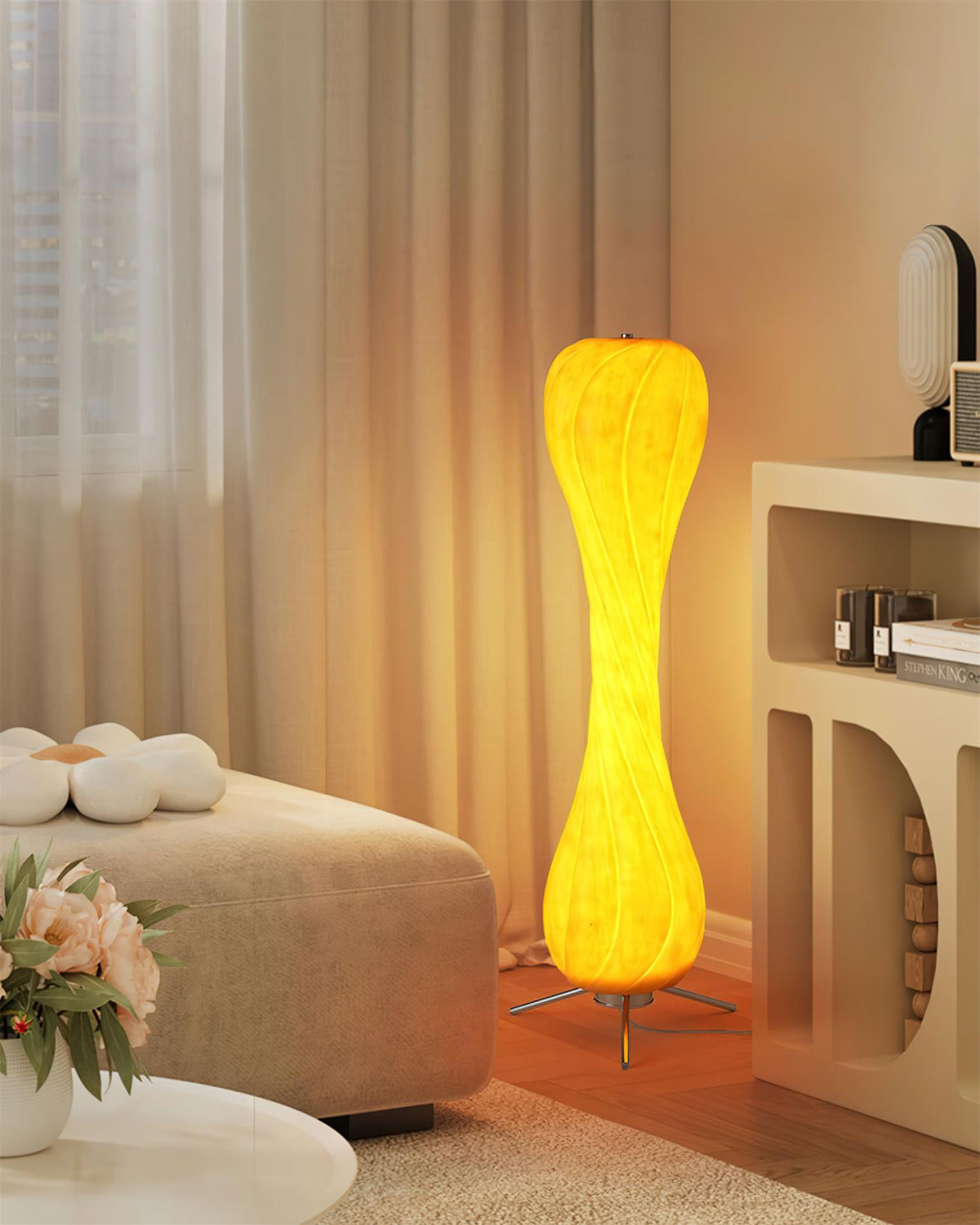 Elaanette Floor Lamp