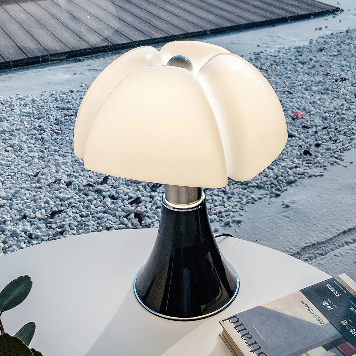 Terieine Table Lamp