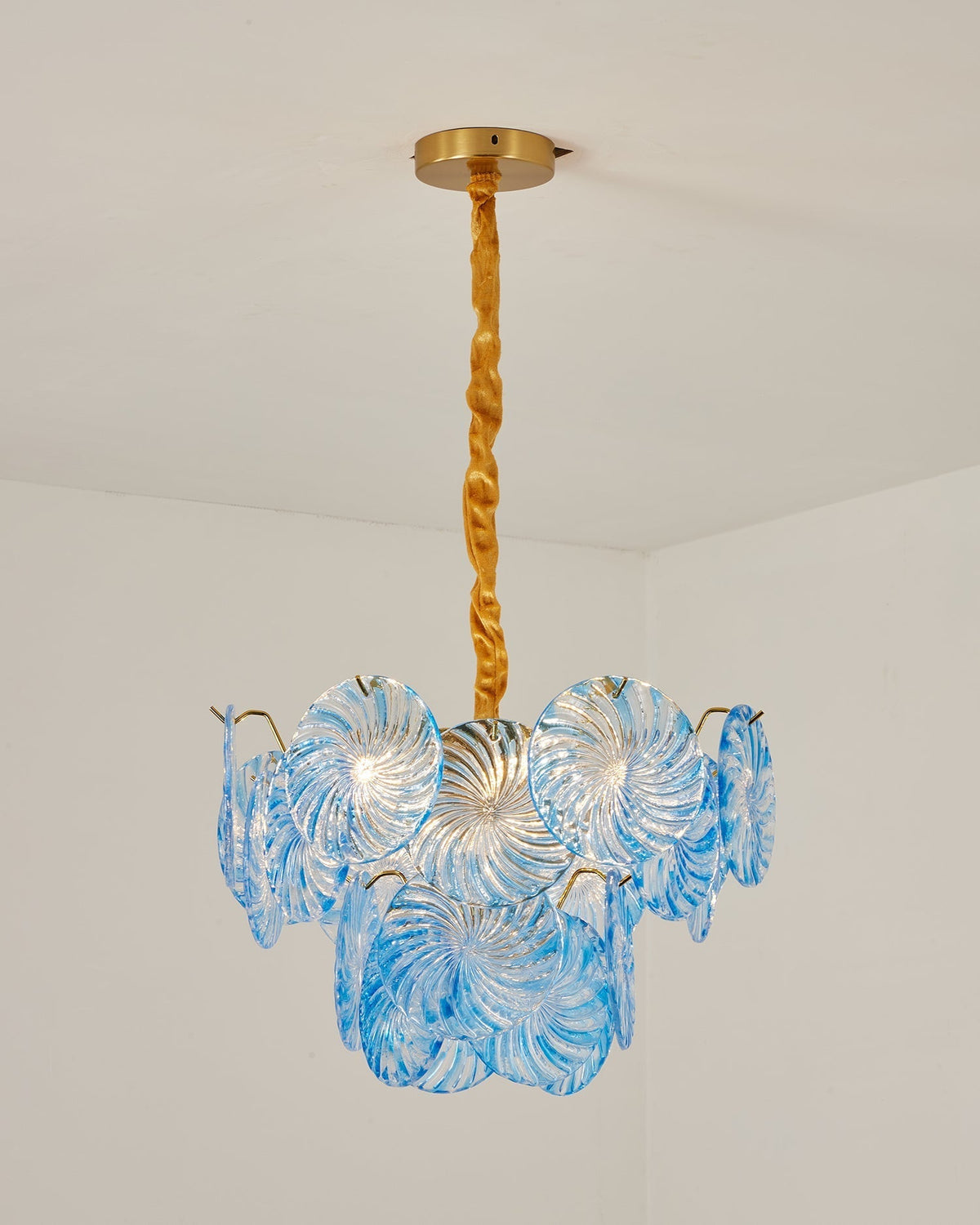 Lioroaine Chandelier