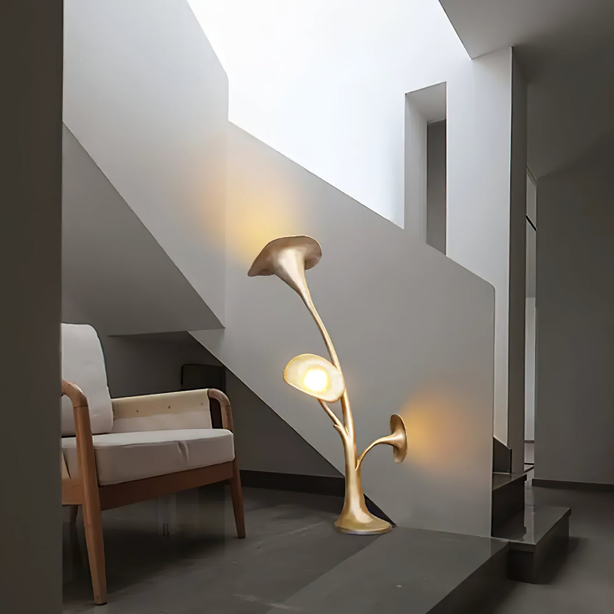 Esole Floral Brass Floor Lamp