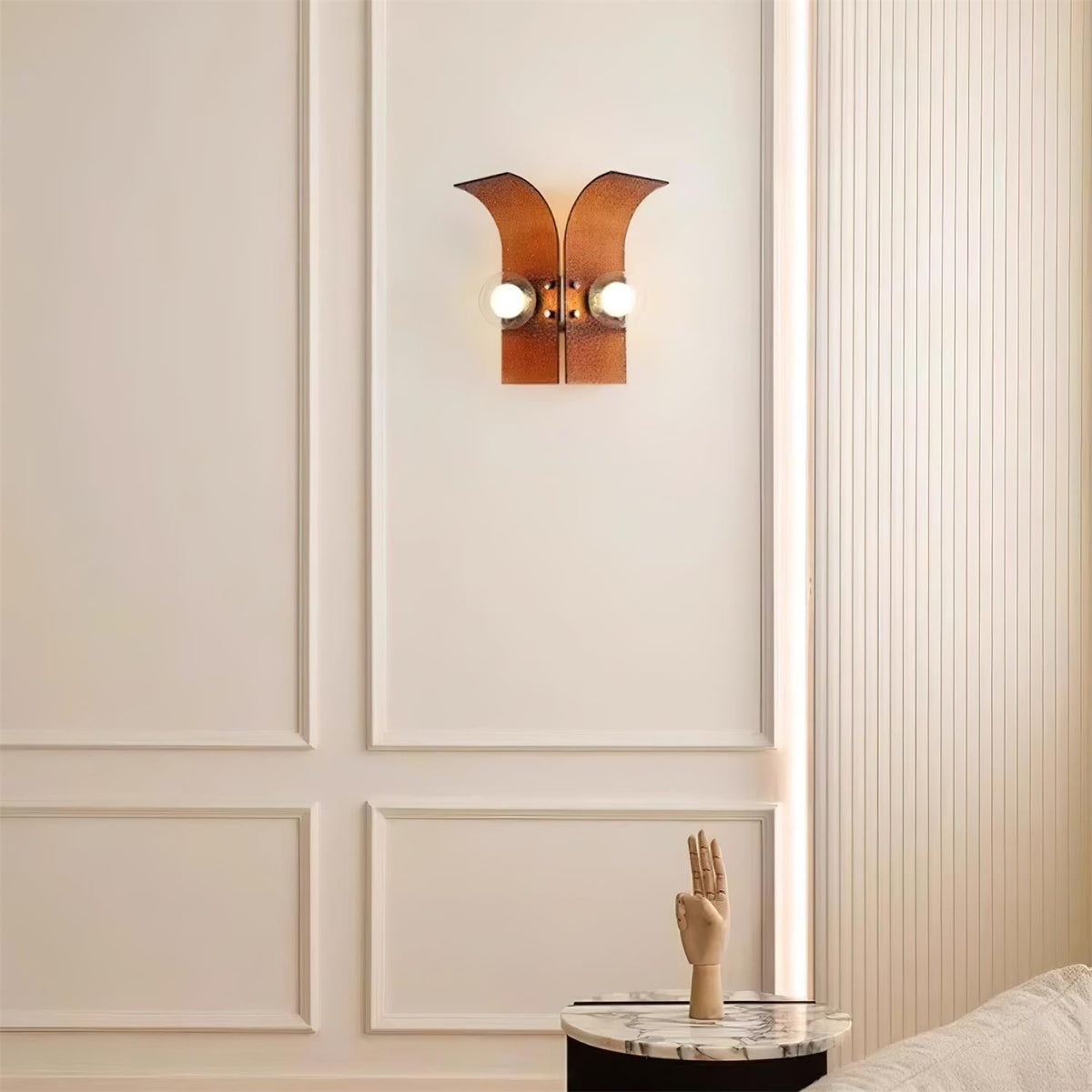 Declay Wall Light