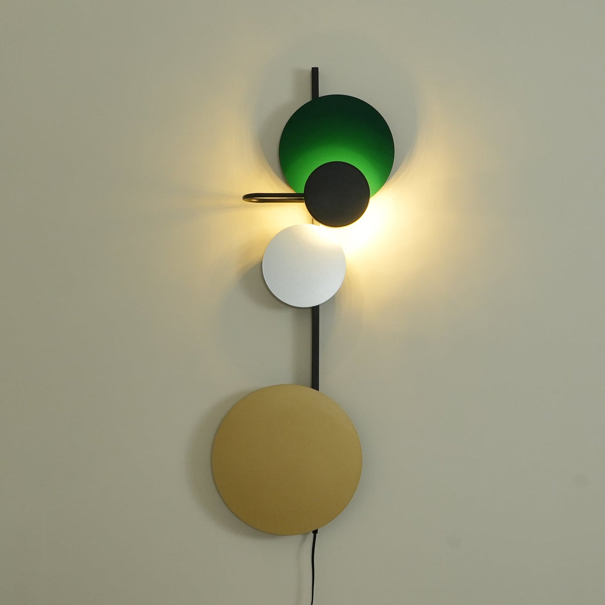Selaaria Modern Minimalist Plug-in Wall Lamp