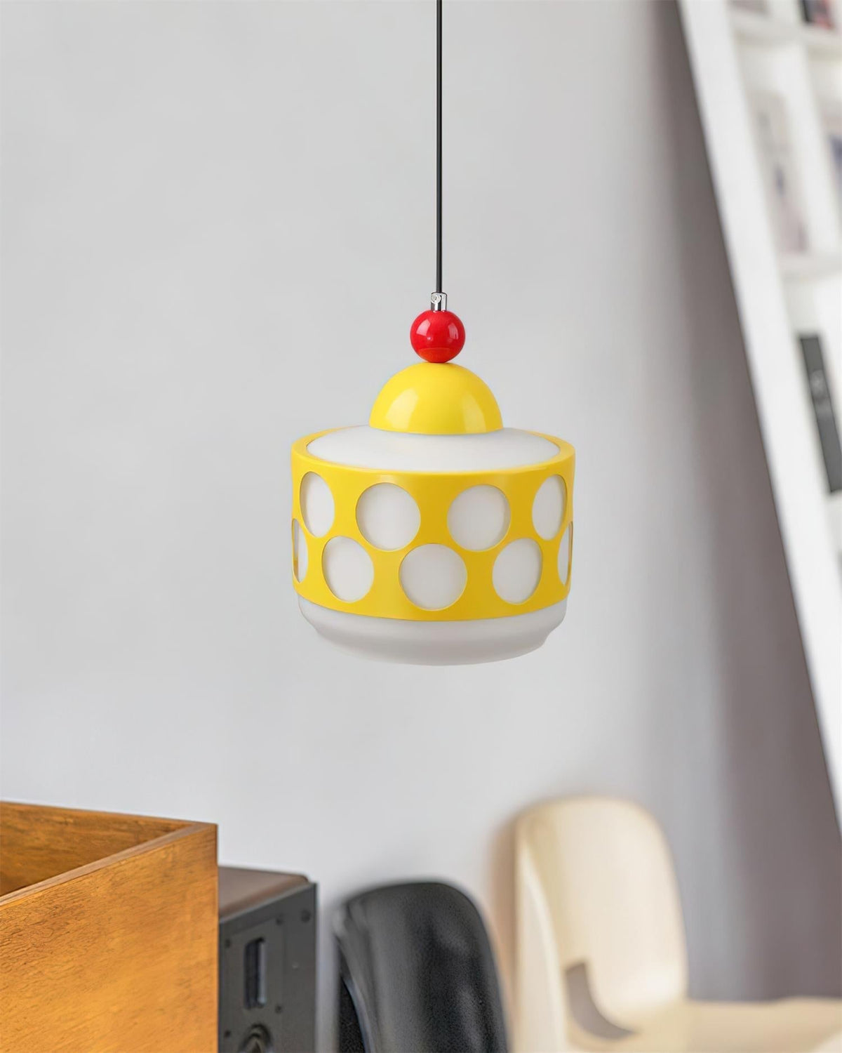 Veliraya Pendant Lamp