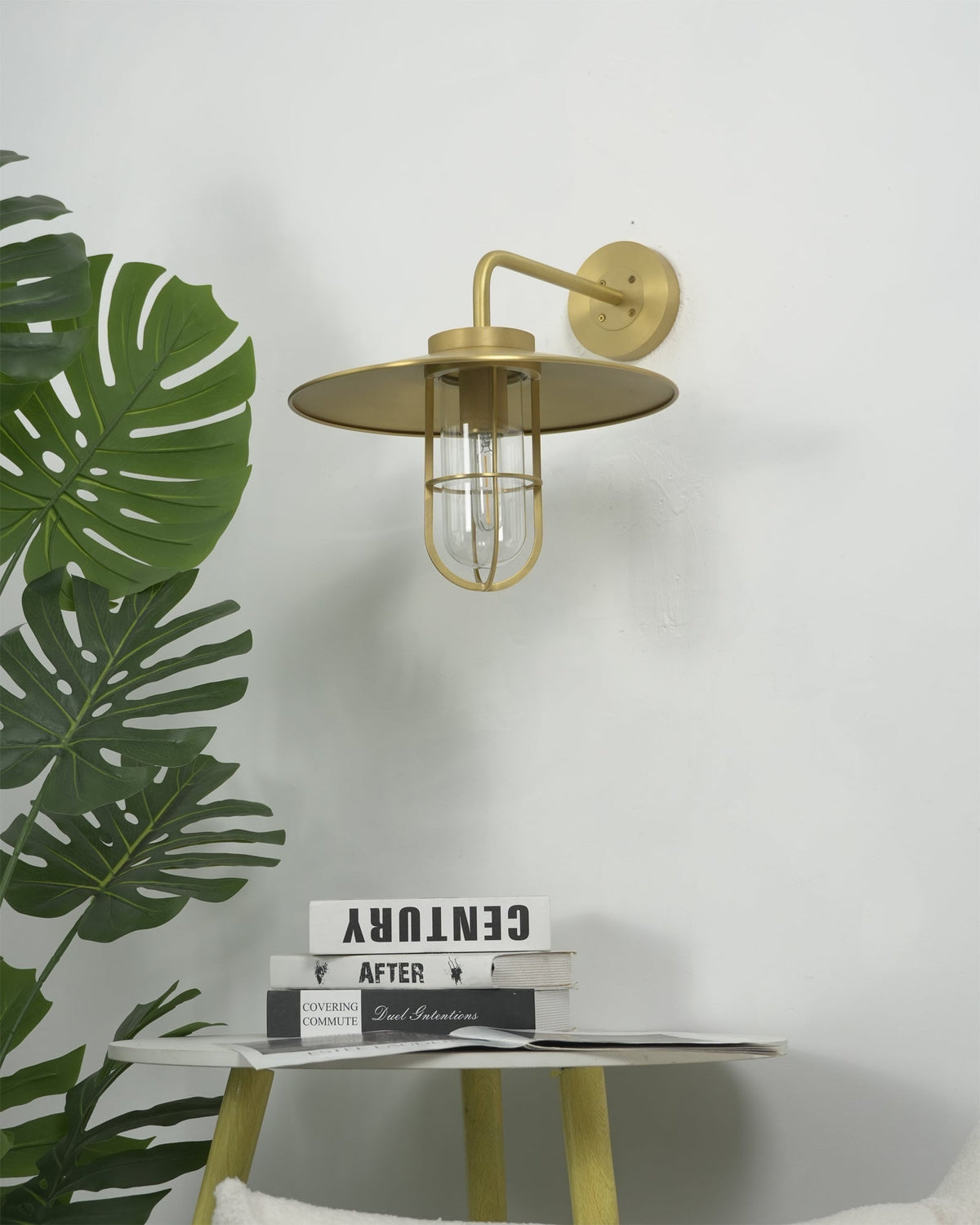 Harvelle Outdoor Light