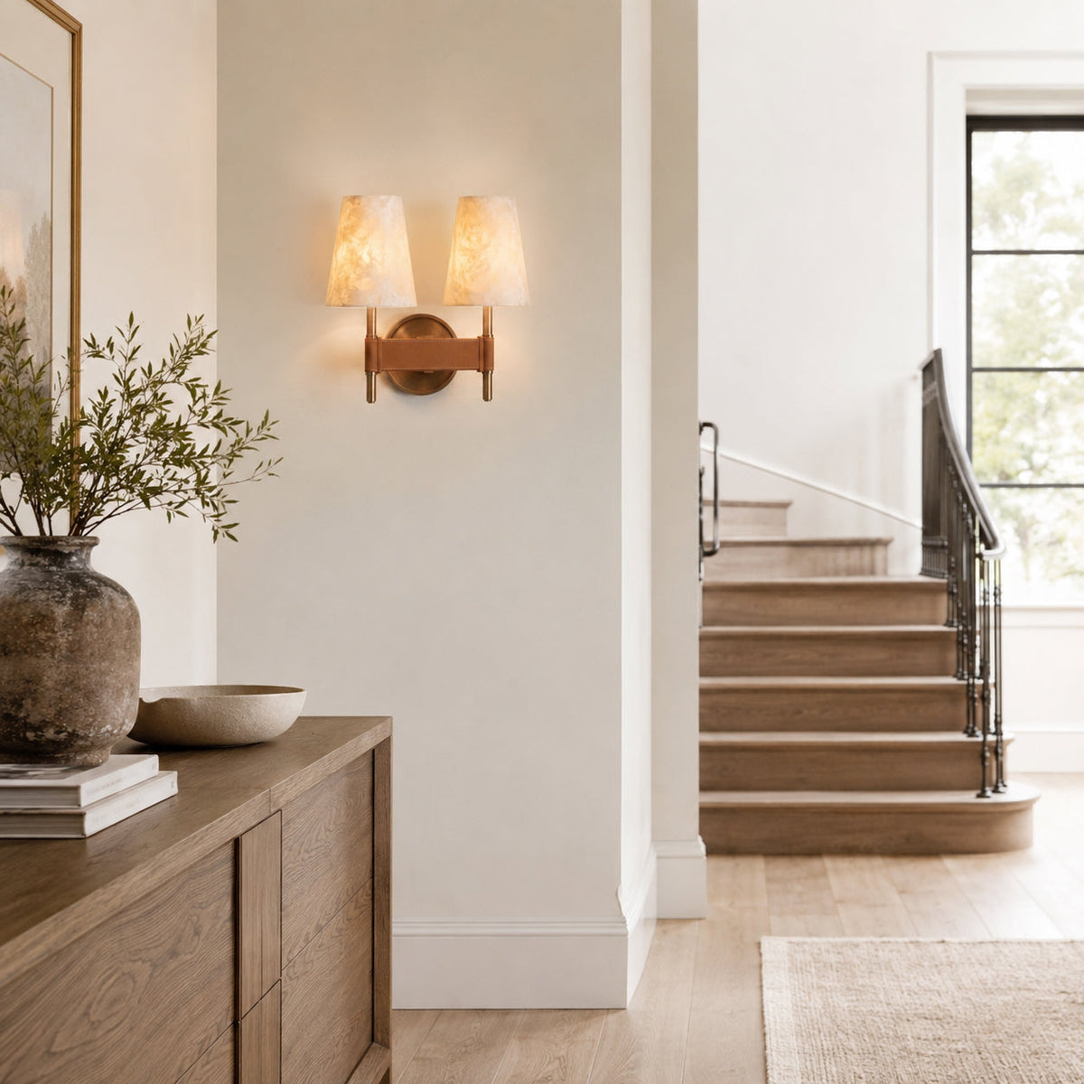 Avenivelle Alabaster Wall Light