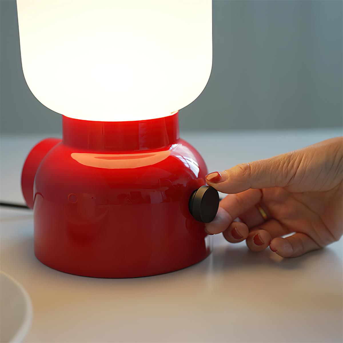 Sorenora Table Lamp