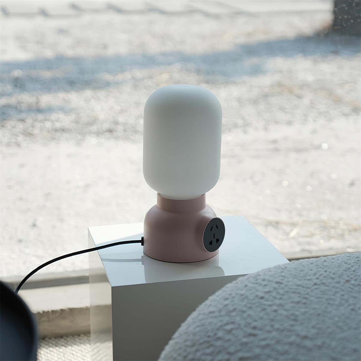 Sorenora Table Lamp