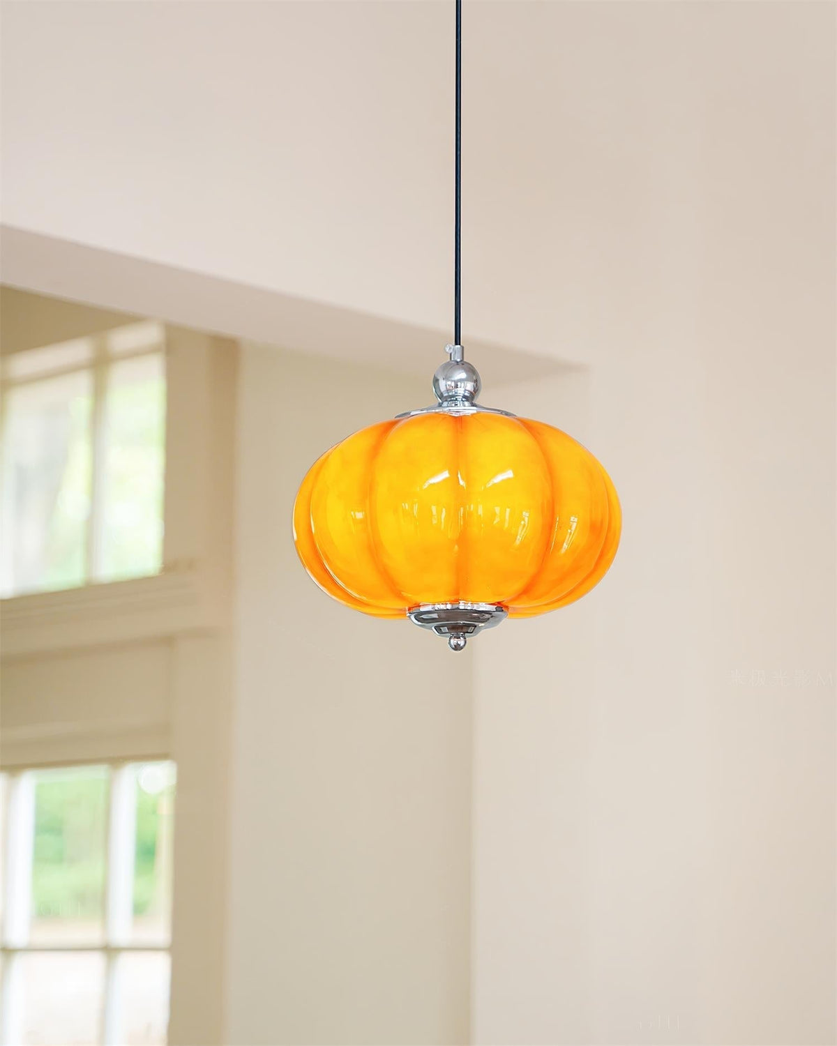Teriarine Pendant Light