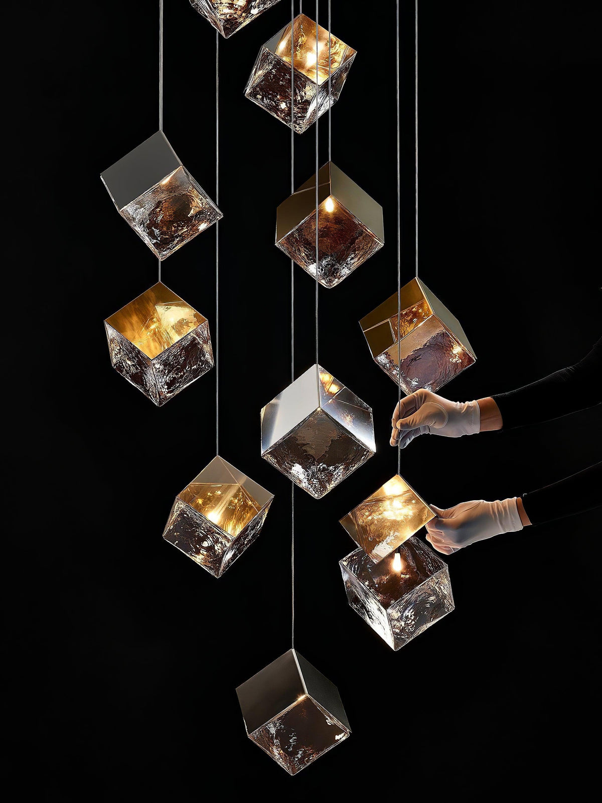 Teriorena Artistic Geometric Cube Chandelier