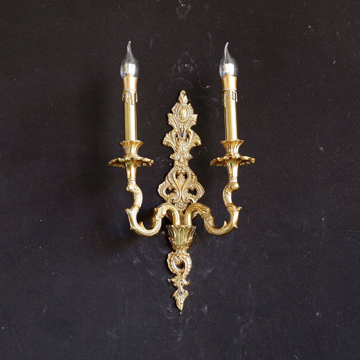 Elaanora Wall Sconce