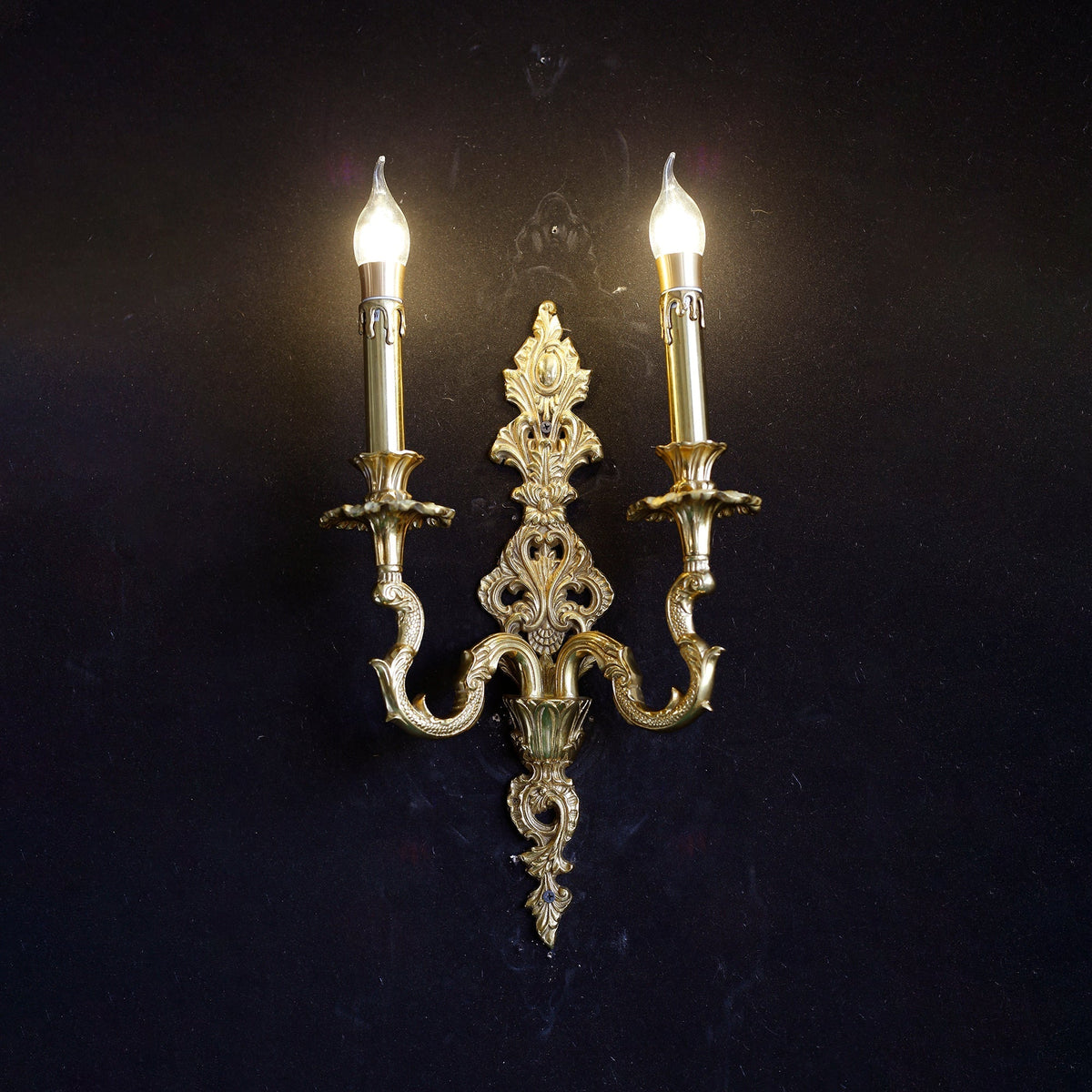 Elaanora Wall Sconce