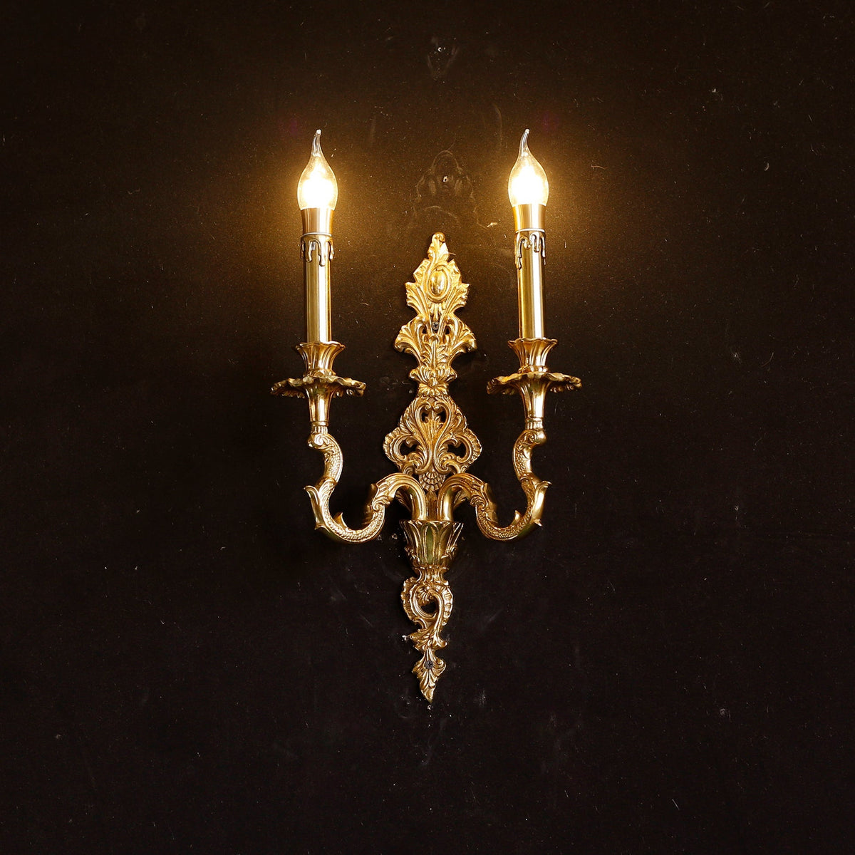Elaanora Wall Sconce