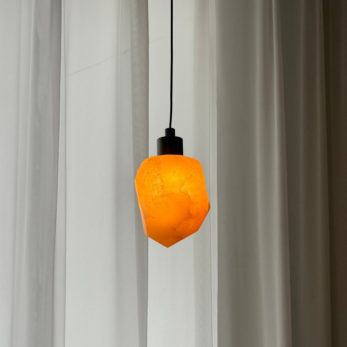 Viraeeria Pendant Lamp