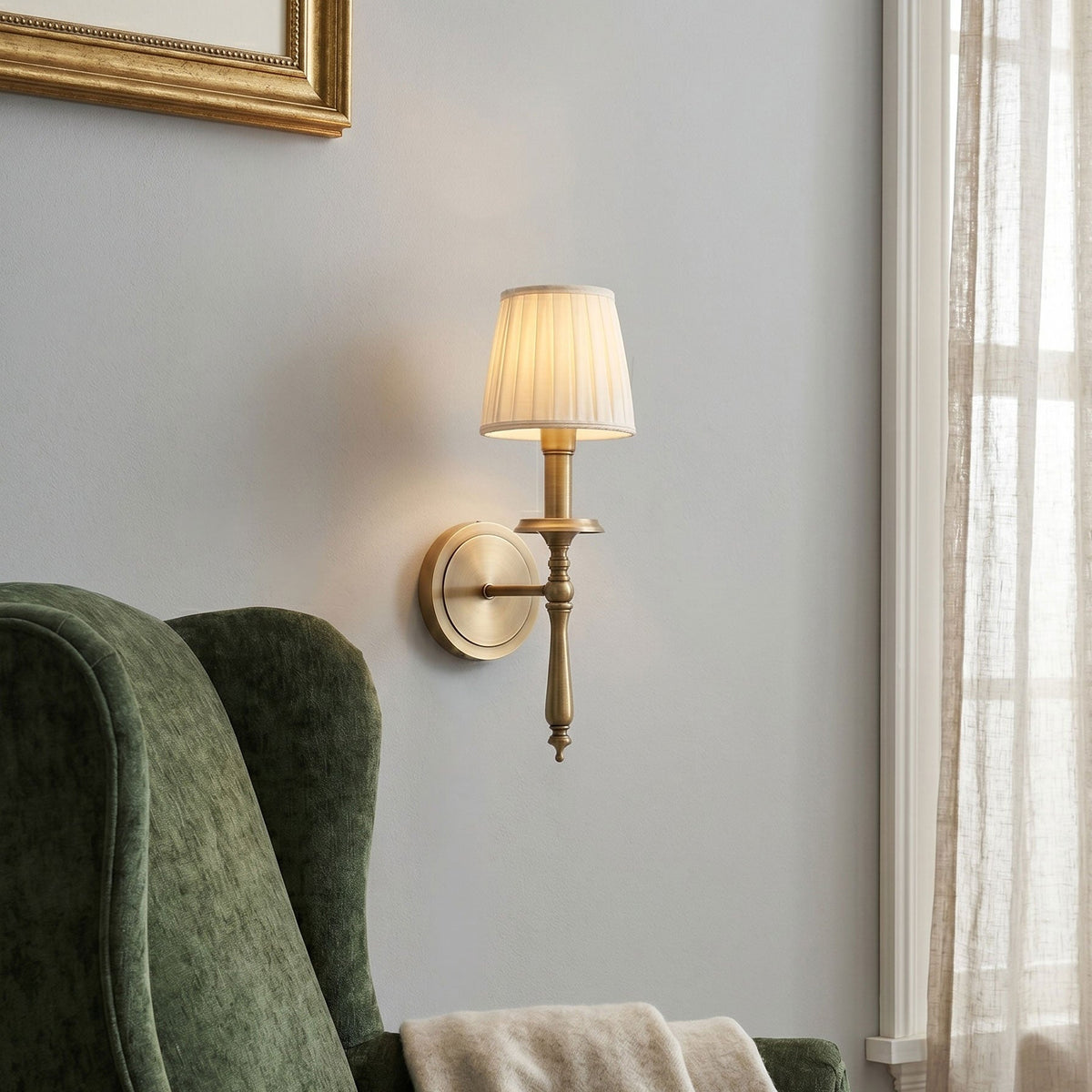 Oriisine Brass Wall Sconce