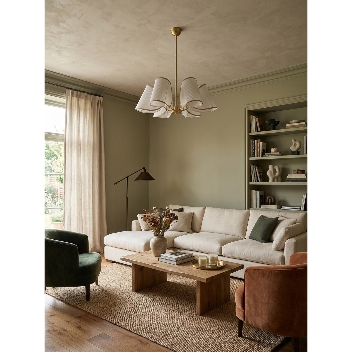Rivanira Chandelier