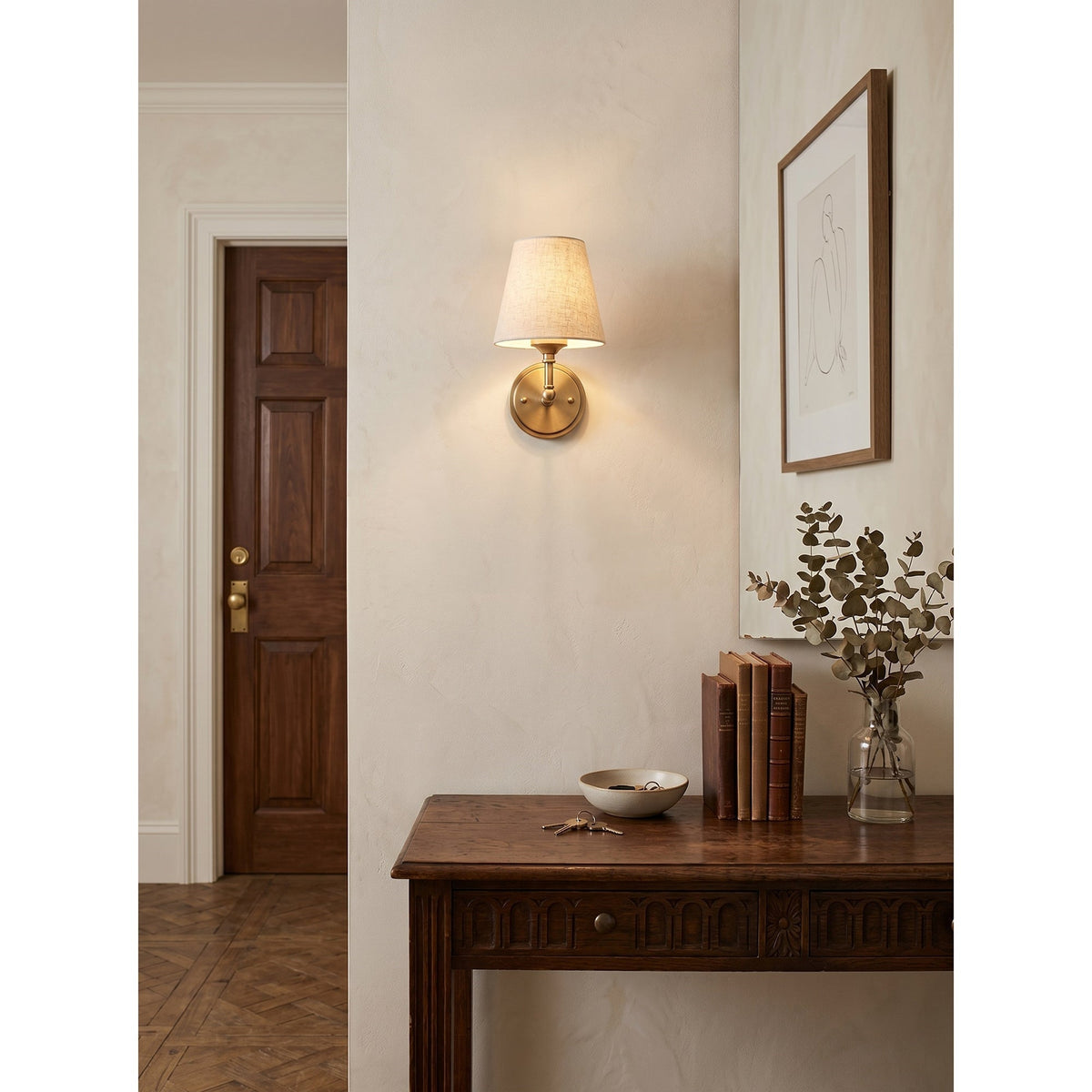 Veluiella Wall Sconce