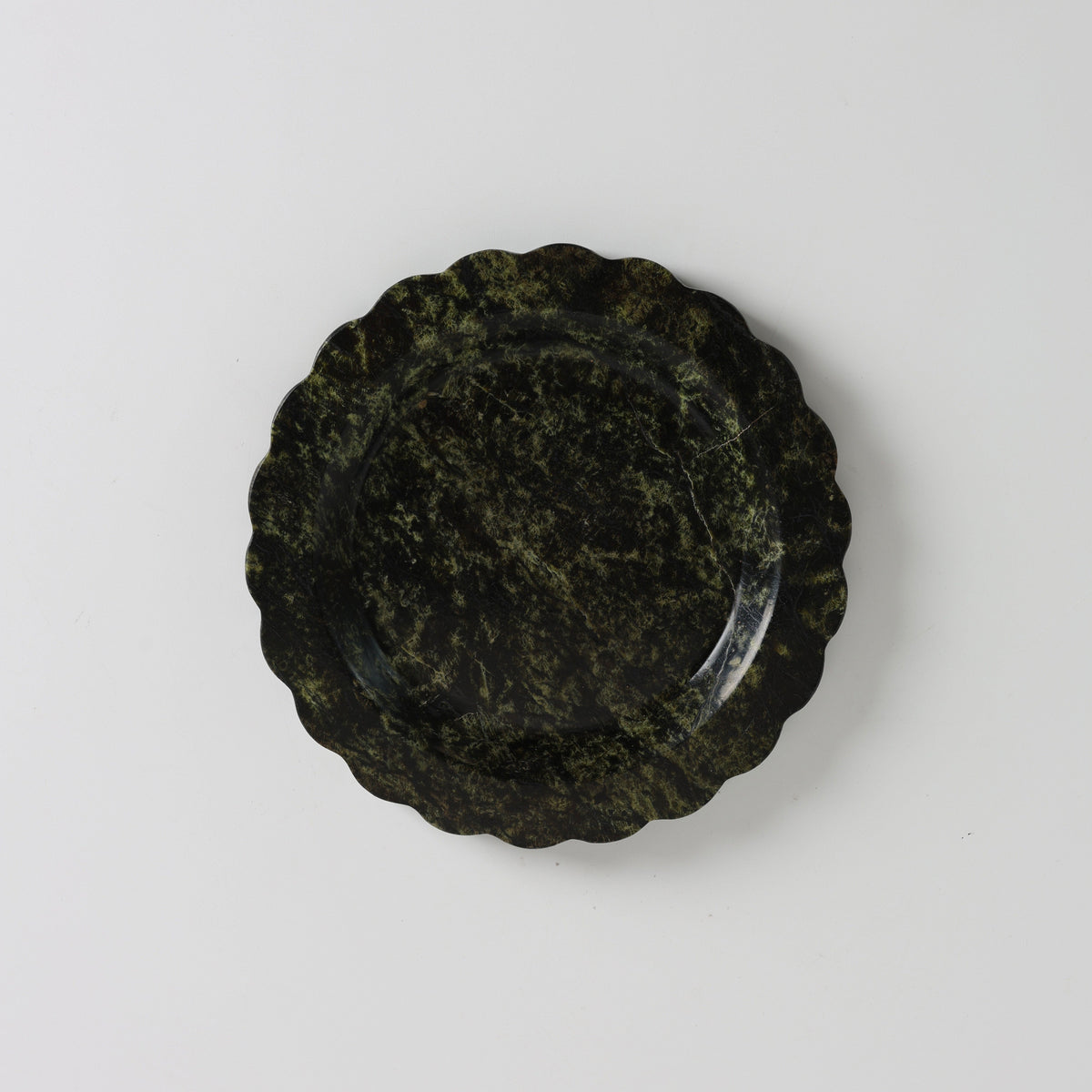 Wexhurst Scalloped Stone Tray