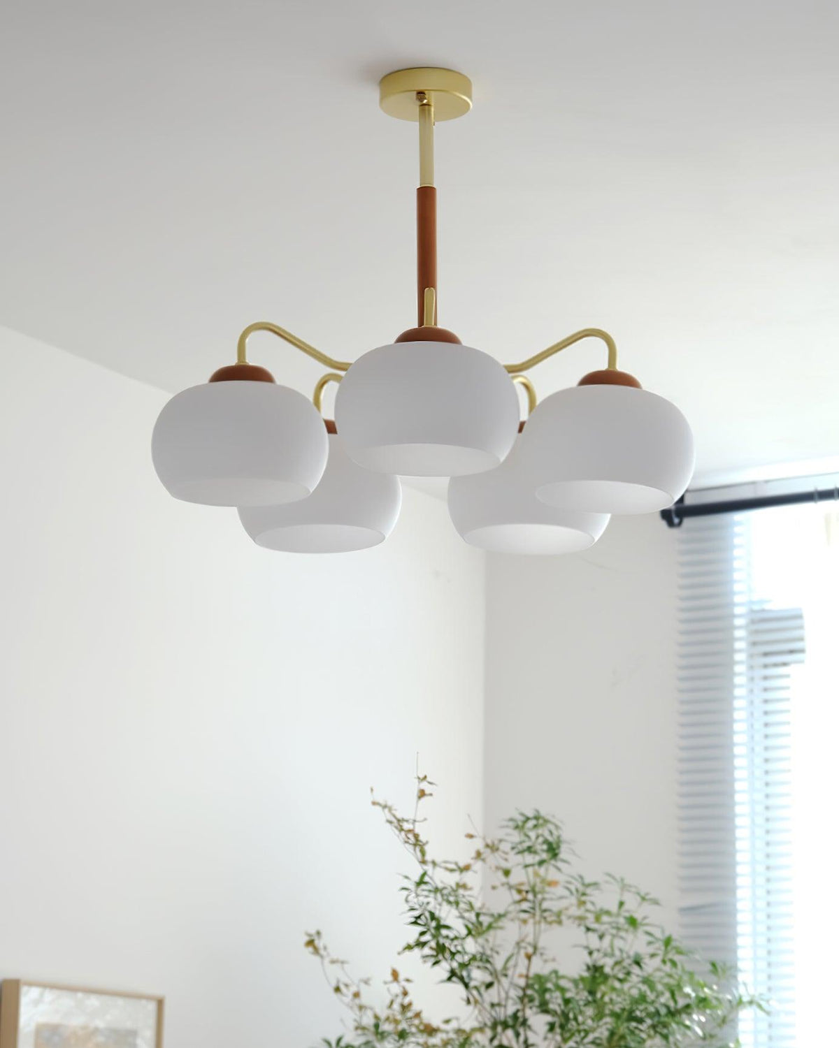 Hadriana Chandelier