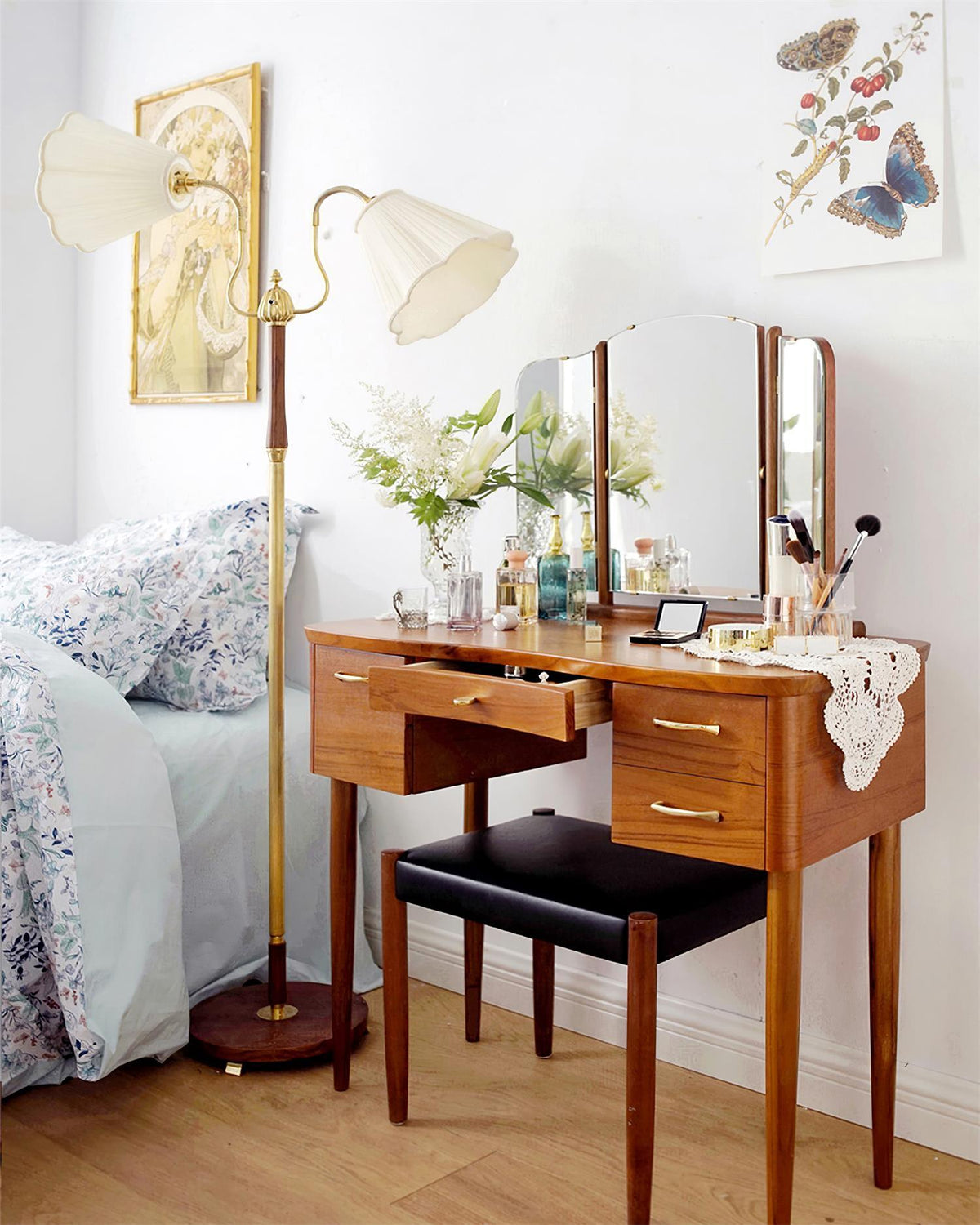 Noruia Floor Lamp
