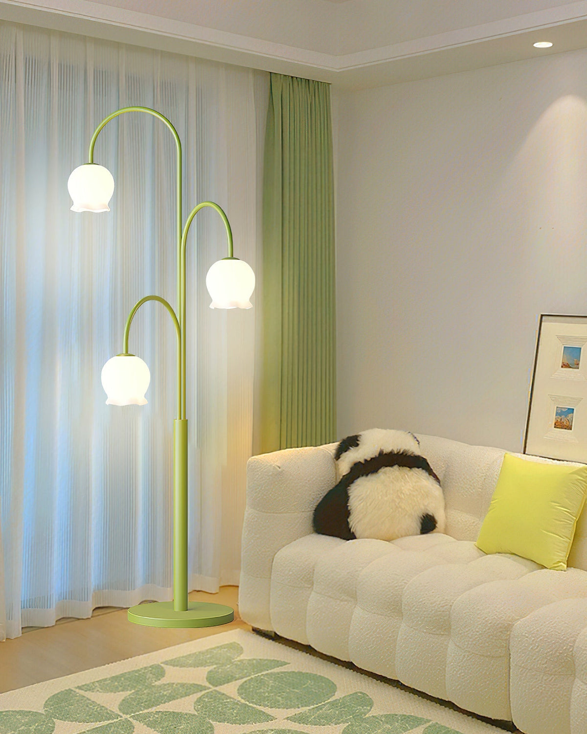Jenavive Floor Lamp