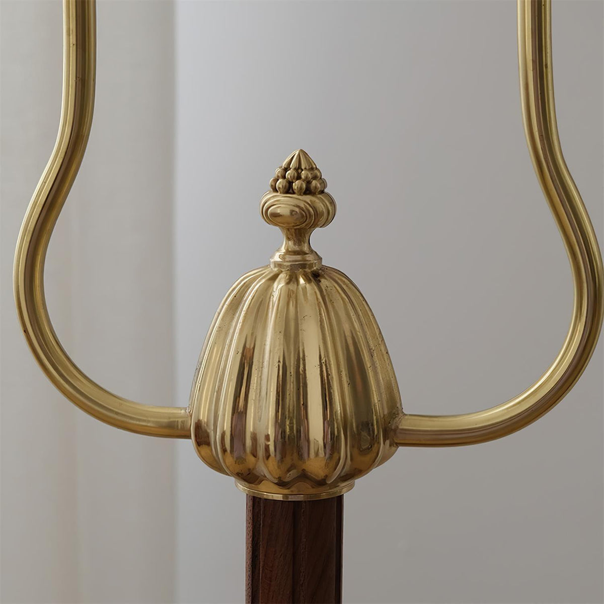 Noruia Floor Lamp