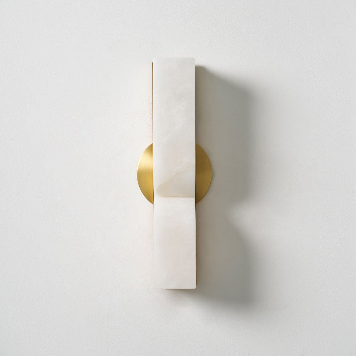Lumivaria Wall Lamp