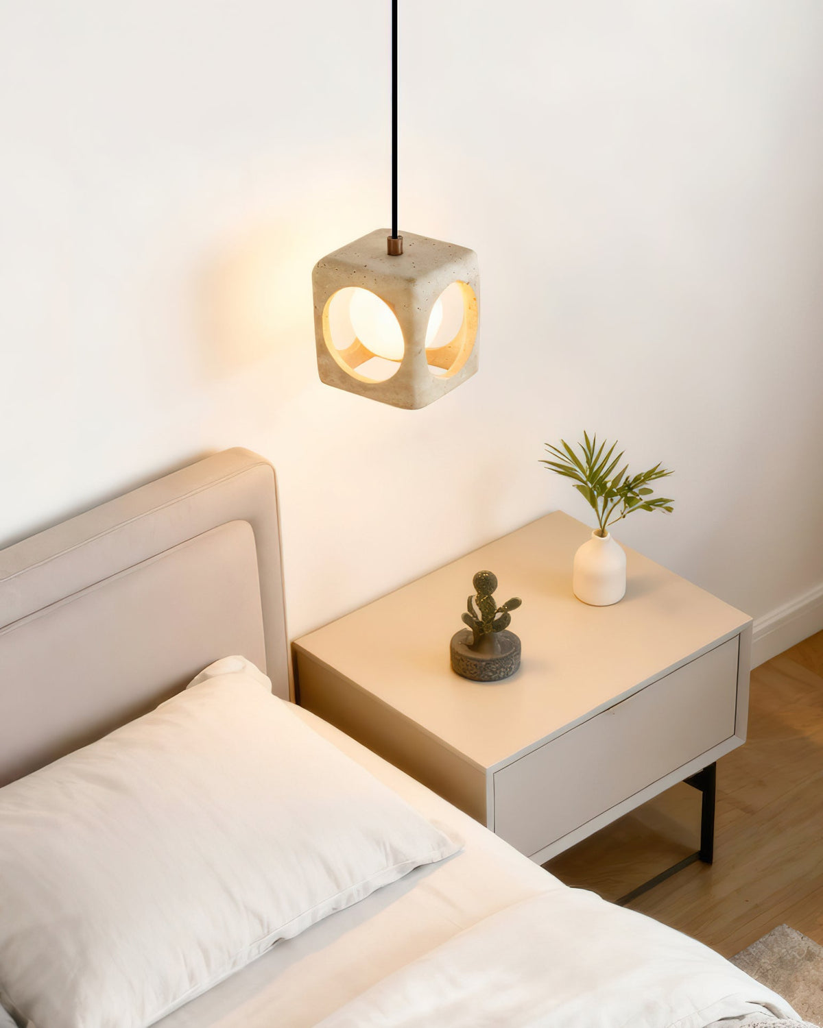 Flint Pendant Light