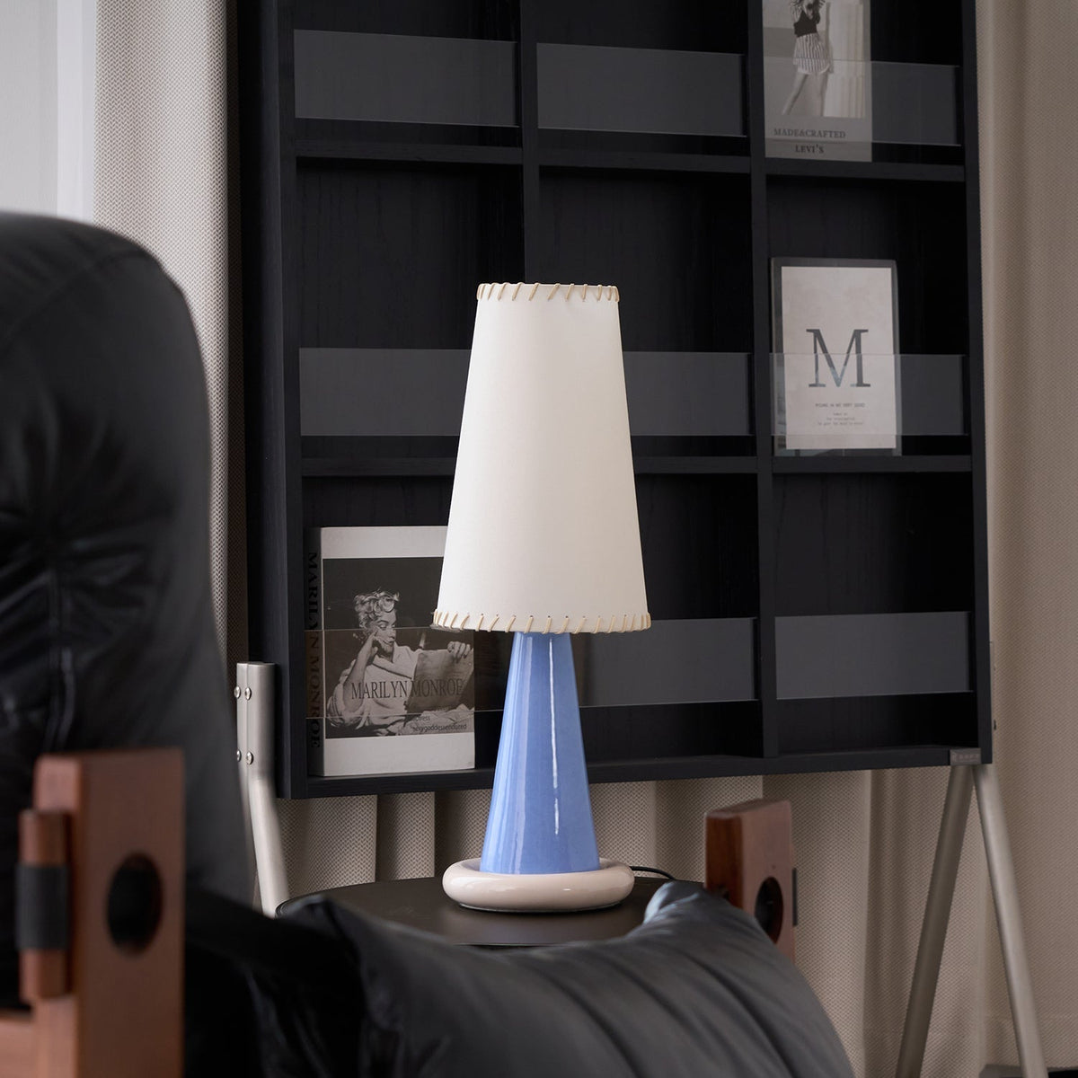 Teriiraya Table Lamp