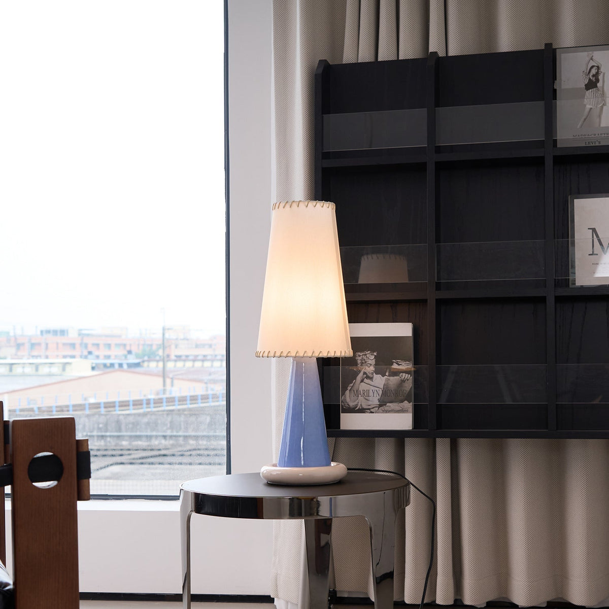 Teriiraya Table Lamp