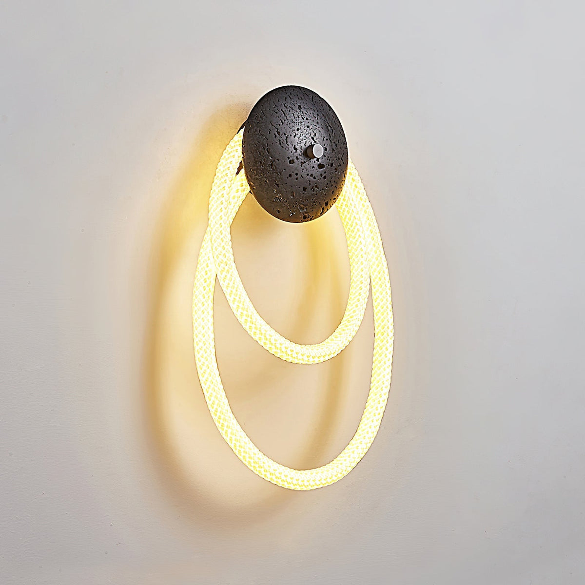 Caliniella Wall Lamp
