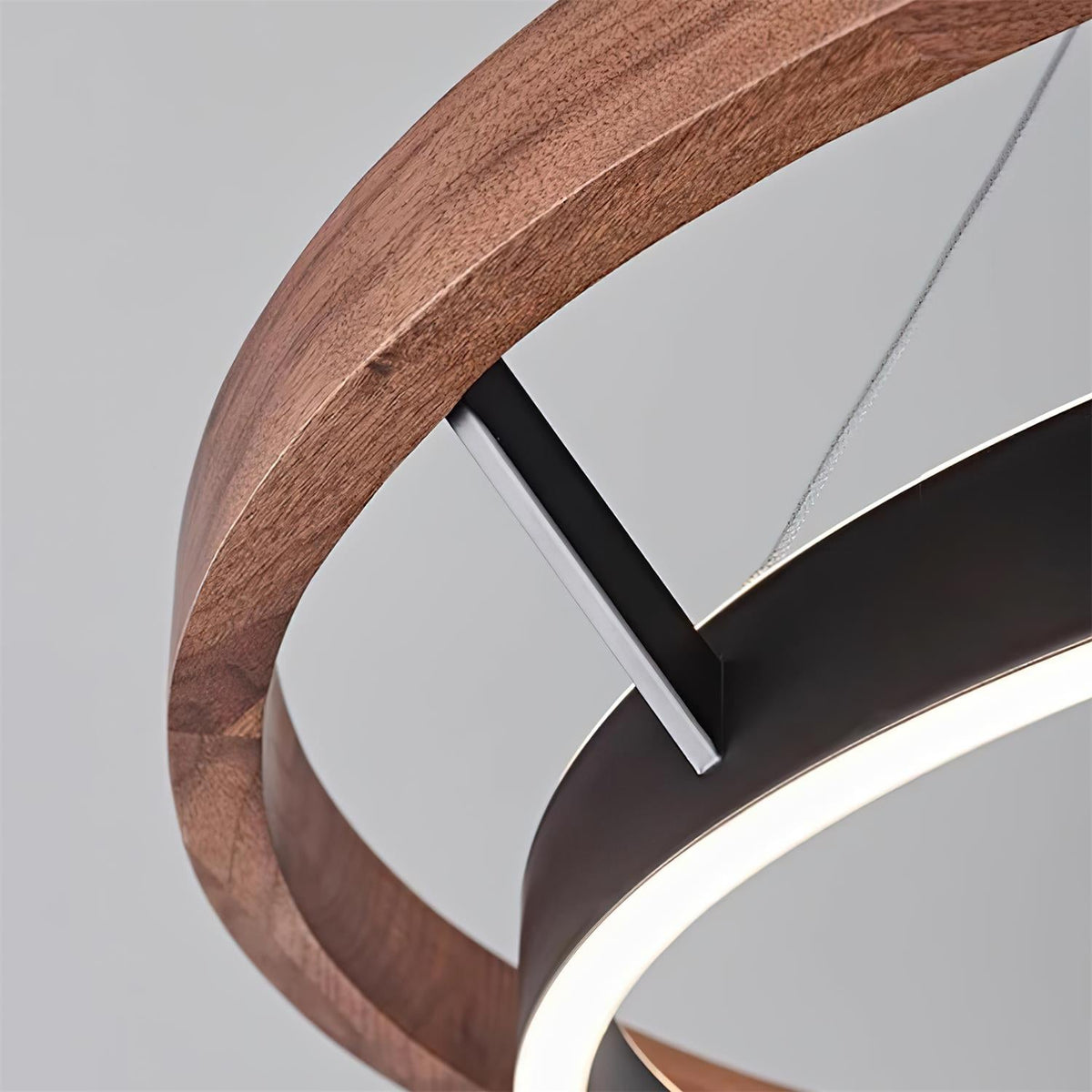 Viraaelia Pendant Light