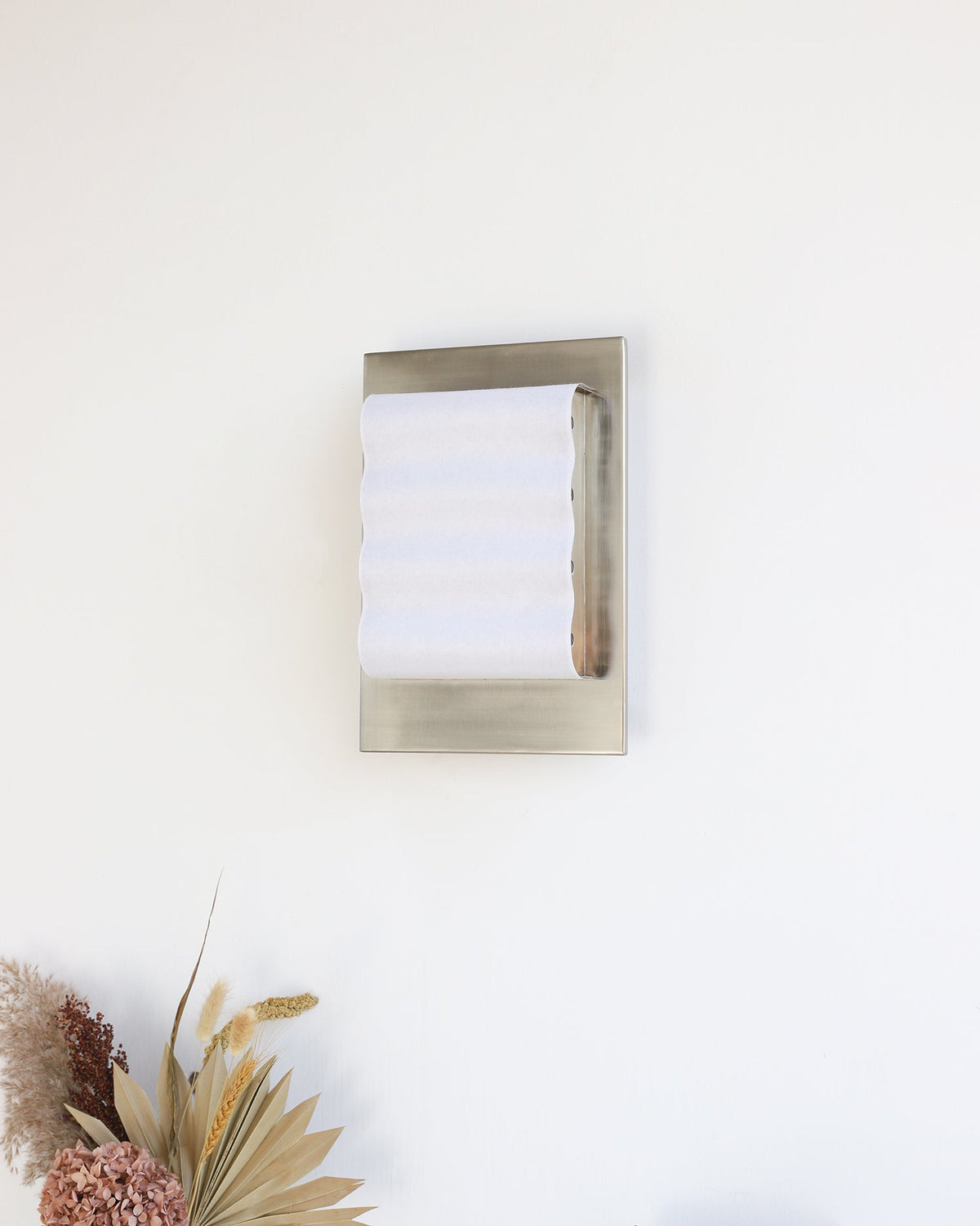 Selisella Wall Lamp