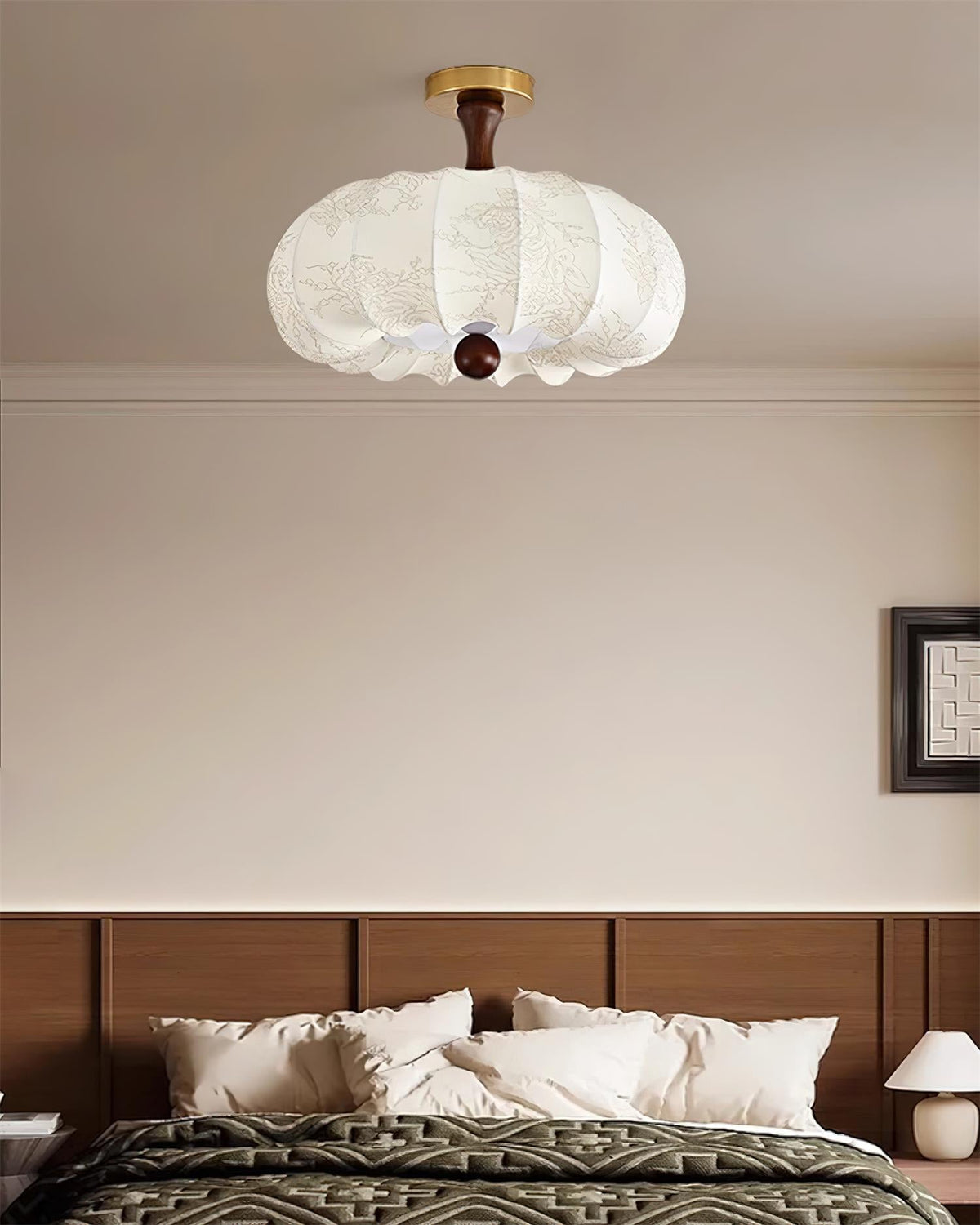 Pumpy Ceiling Light