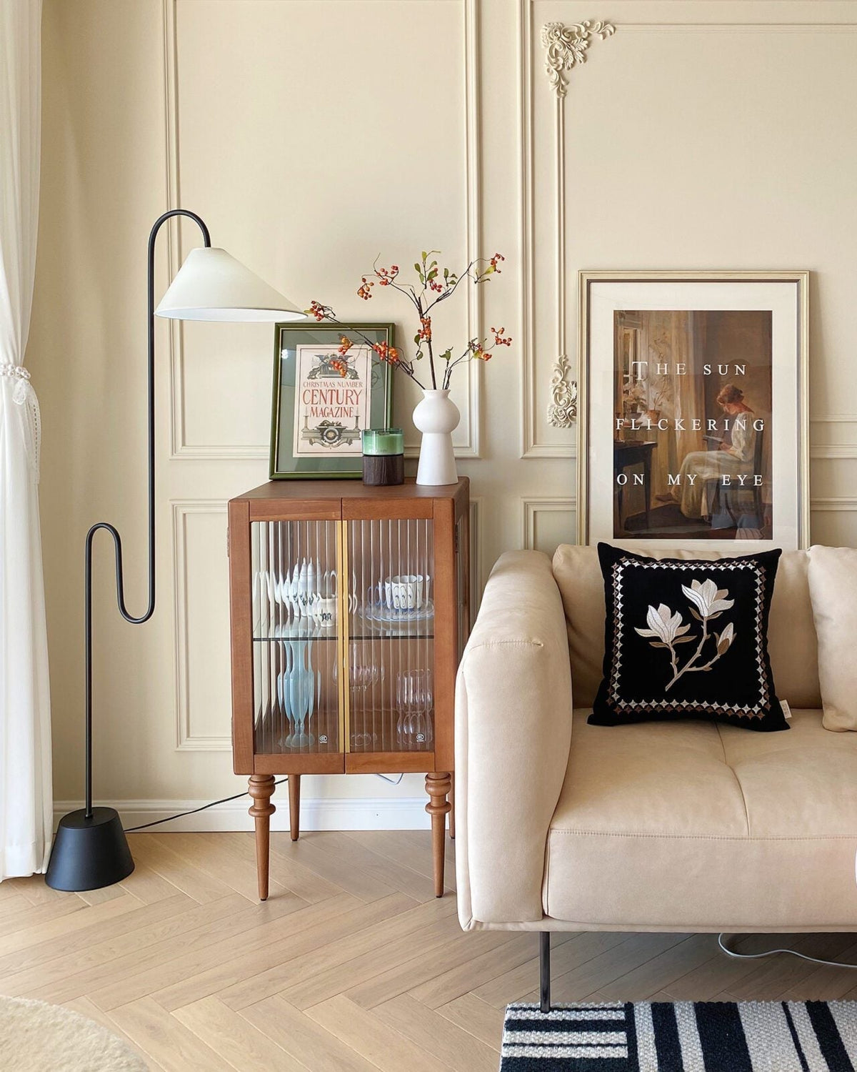 Rosilia Floor Lamp