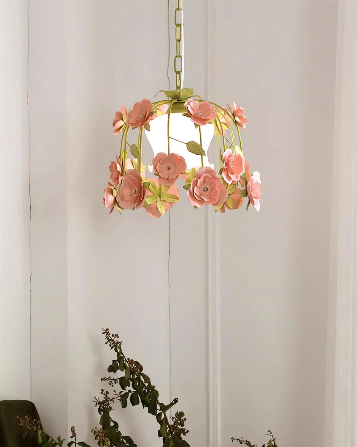 Bellova Chandelier