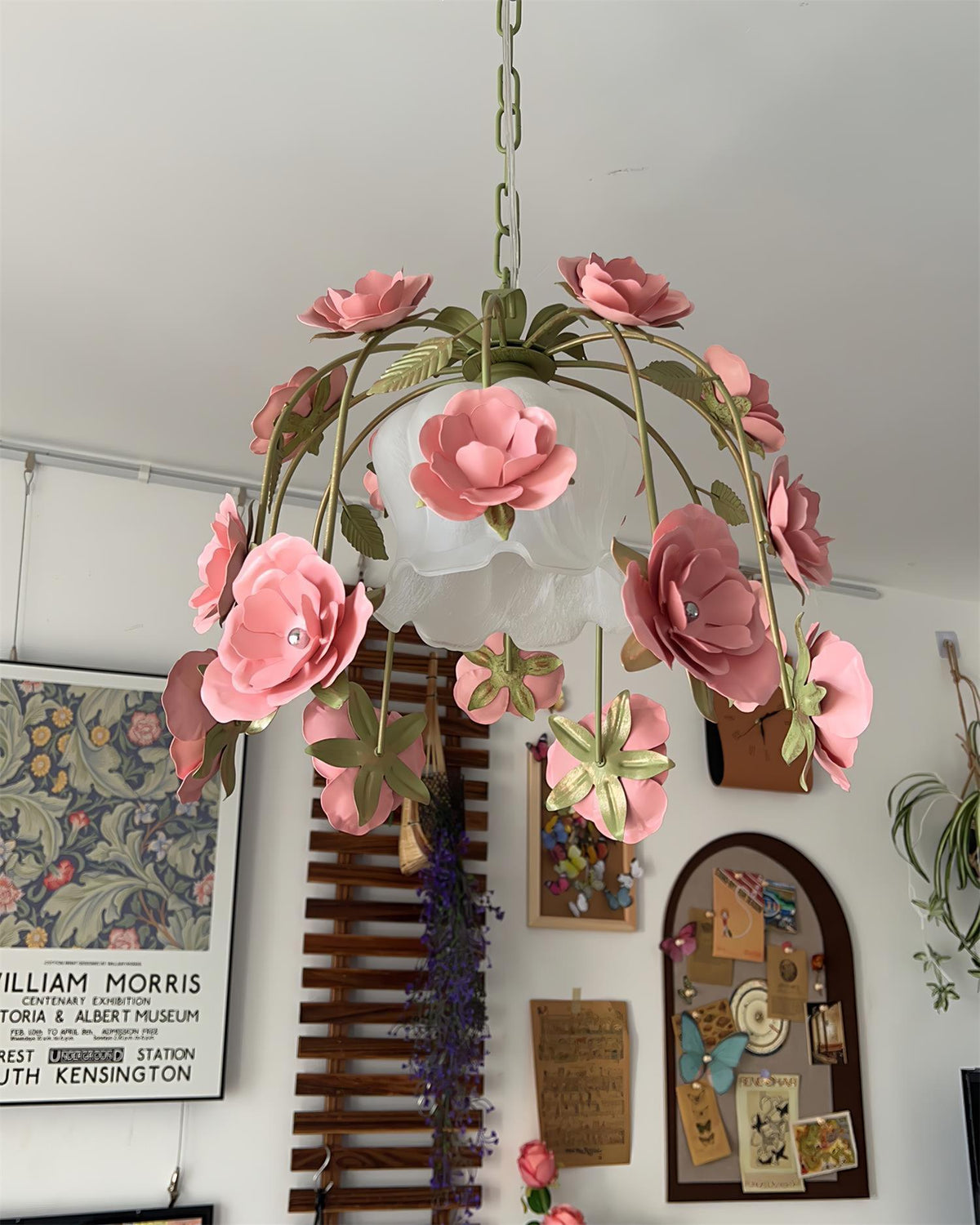 Bellova Chandelier