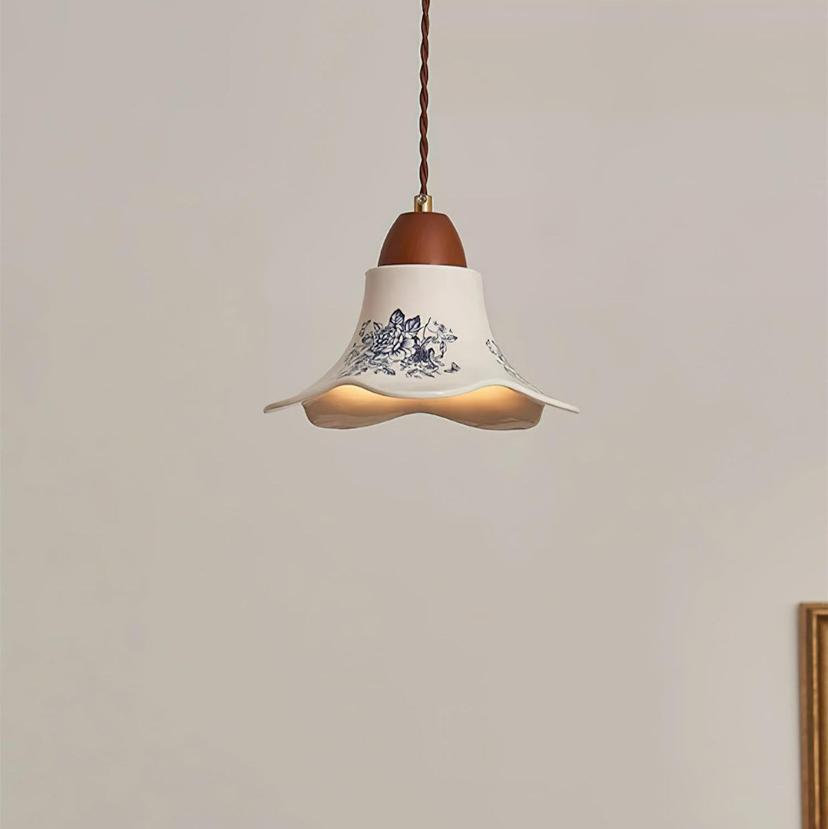 Nepuvut Pendant Lights