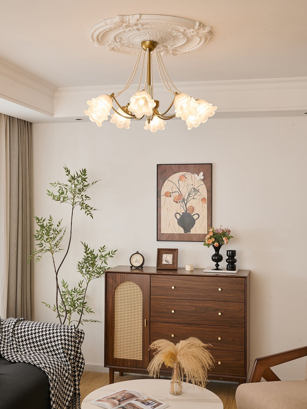 Allirila Traditional Elegance Vintage Bloom Pearls Glass Chandelier